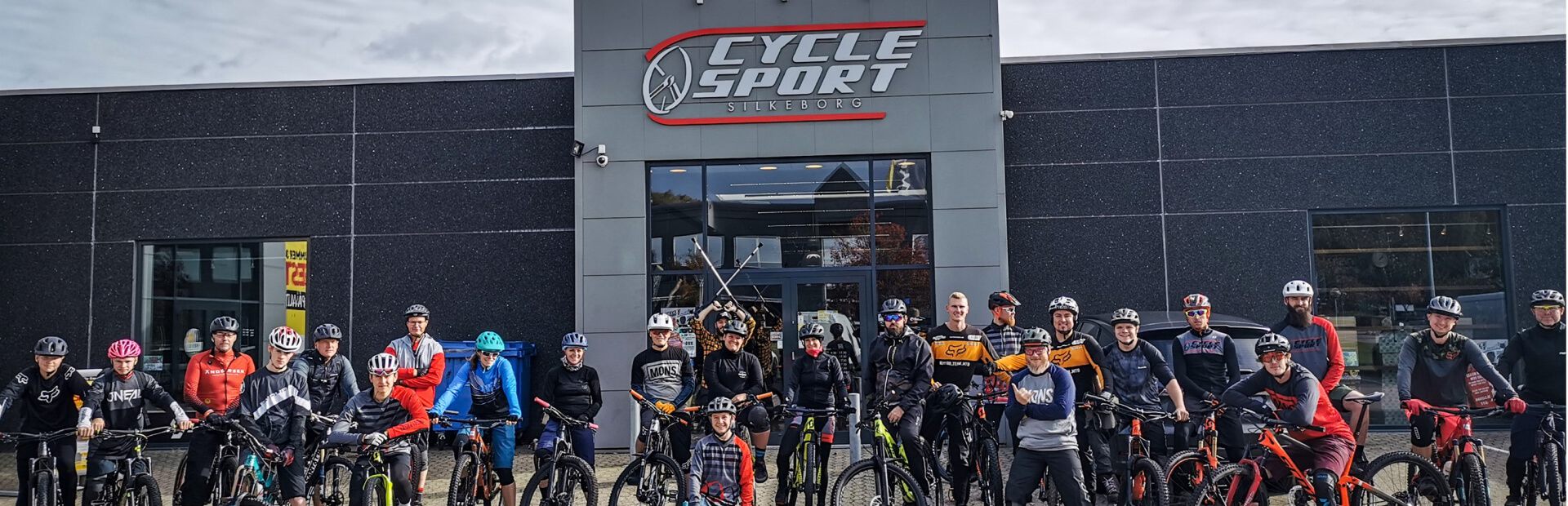 Se igennem drivhus anekdote Danmarks førende Mountainbike butik - Cyclesport Silkeborg