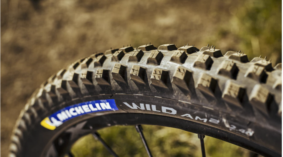 Michelin Wild AM2 Dæk - 27.5 x 2.6 - Gravity Shield Casing - Cyclesport  Silkeborg
